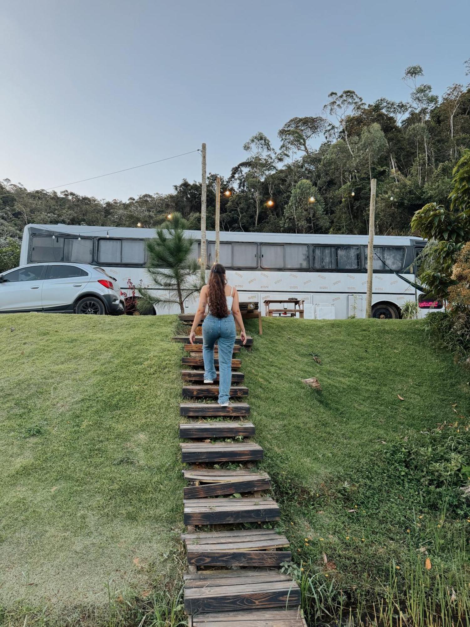 Hosperdagem No Onibus Off White Em No Circuito Caravaggio Campo de lujo